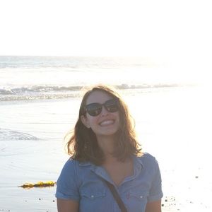 Meet your Posher, Andrea